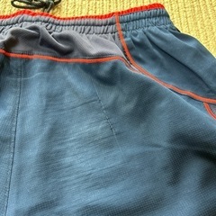 umbro ネイビー ハーフパンツの画像