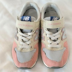ニューバランス　スニーカー　18cmの画像