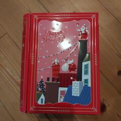 クリスマス　缶　アドベントカレンダーの画像