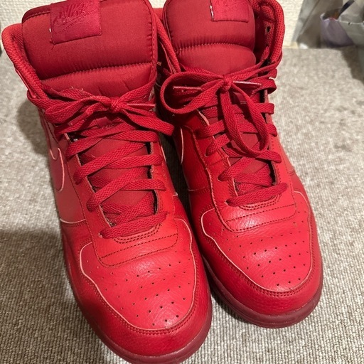 NIKE ハイカット　スニーカー