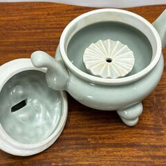 青磁 香炉 三つ脚 竜頭摘み 陶器◆取りに来て頂ける方♪の画像