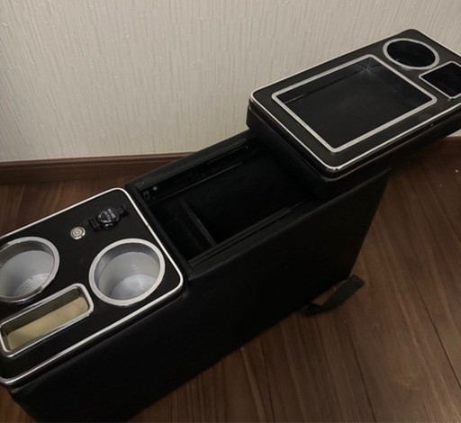 コンソールボックス