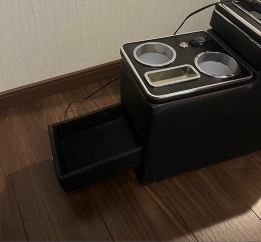 コンソールボックス