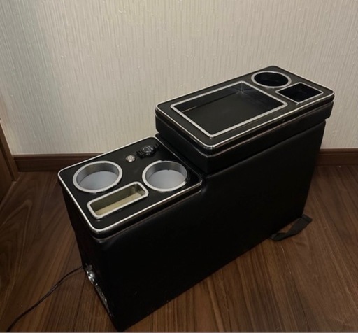 コンソールボックス