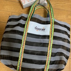 台湾　バックとマスク