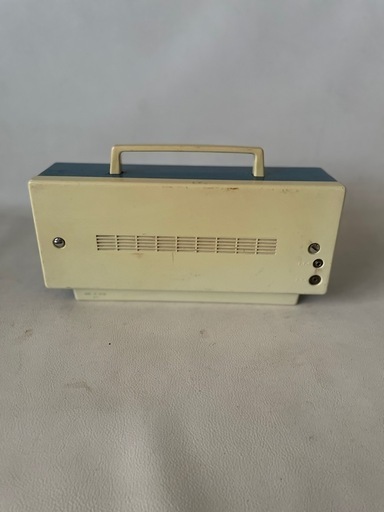 ONKYO オンキョー トランジスタラジオ レトロ ラジオ 6TH-103 中古品 ONKYO オンキョー トランジスタラジオ レトロ ラジオ 6TH-103 中古品