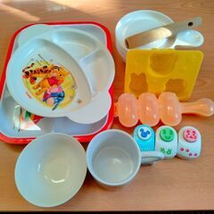 離乳食・幼児食調理具、幼児向け食器(アンパンマンの茶碗・マグカップ)