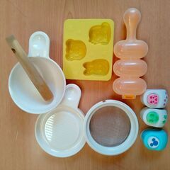 離乳食・幼児食調理具、幼児向け食器(アンパンマンの茶碗・マグカップ)の画像