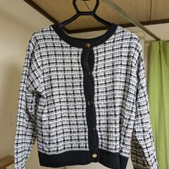 美品　カーディガン　近日リサイクルに持っていきます