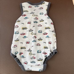 ベビー　肌着　70センチの画像