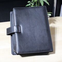 マツダ純正オプション？　 革製車検証入れの画像