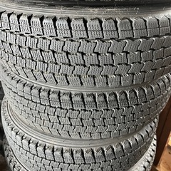 145R12 スタッドレス　グッドイヤー　20年製造の画像