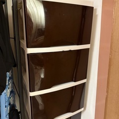 衣装ケース