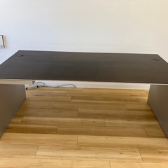 無料でオフィス家具をお渡しします。（カッシーナデスク・キャビネッ...