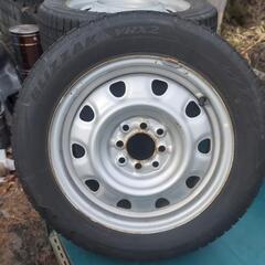 185/60R15スタッドレスタイヤ