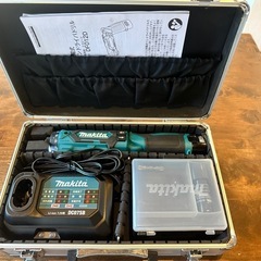 受渡予定者決定しました。ほぼ未使用！マキタ充電式ペン型ドライバー の画像