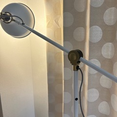 IKEA フロアランプ スタンドライト ラーナルプの画像