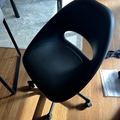 IKEA イケア　ミッケ　デスク　イス　セットの画像