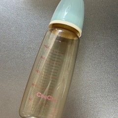 ミルク哺乳瓶　チュチュ　スリムタイプ　プラスチック　240mlの画像