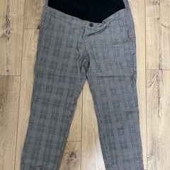 マタニティ ズボンの画像