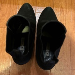 DIANA ブーツ ヒール7cm 22cm
の画像