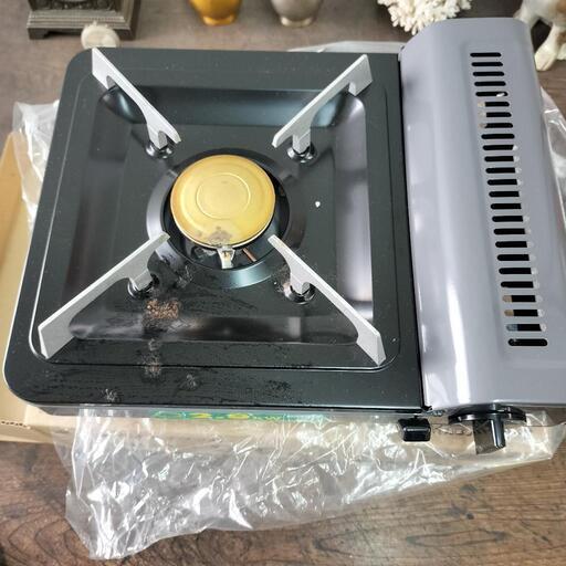 【お話し中】新品に近い　カセットコンロ　2.9キロ