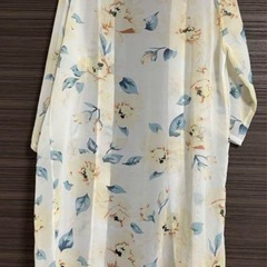 花柄　シースルーカーディガン　ホワイトの画像