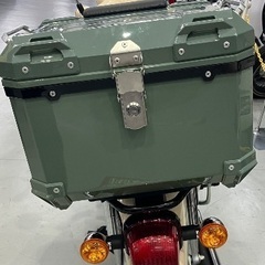 バイク　リアボックス　グリーン