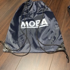 キャップ、notebook、懐中電灯、ナップサック5点セットの画像