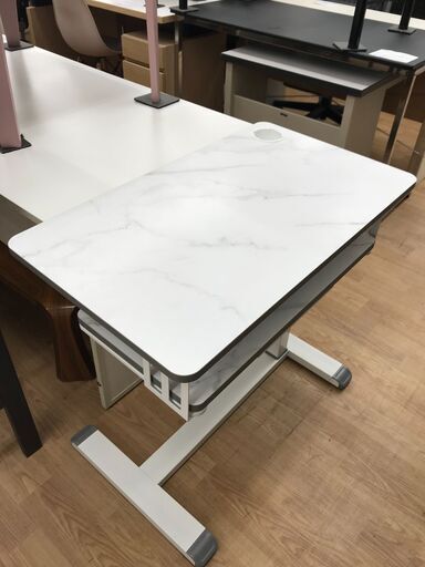 ★ジモティ割あり★  昇降デスク ホワイト H72～108×W78×D46 クリーニング済み KJ7082