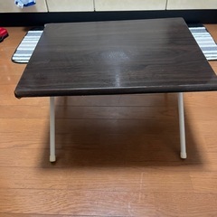 小さめのテーブル　ニトリの画像