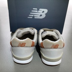 New Balance 996 ベビーシューズ 14.5cm 箱付きの画像