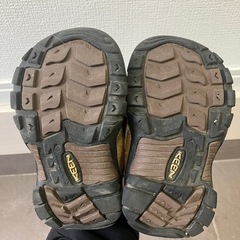 KEEN 14cm スノーシューズ ベビーシューズの画像