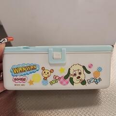 お菓子いれ