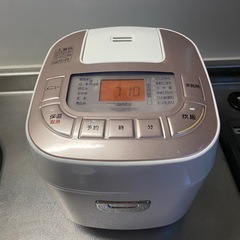 炊飯器の画像
