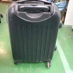 125.キャリーカート赤無料で。の画像