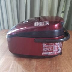 中古　HITACHI　ジャー炊飯器　レッドの画像