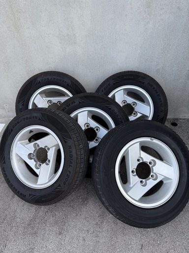 ジムニーシエラ用タイヤ&ホイール