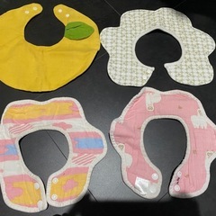 スタイ、よだれかけ