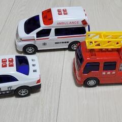 サウンド　消防車、パトカー、救急車の画像