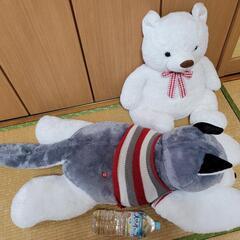大きなぬいぐるみ　2個の画像