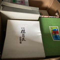 雛人形、飾り棚一式セットの画像