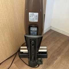 日立製充電式掃除機の画像