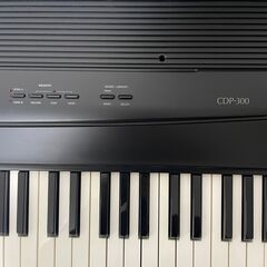 CASIO 電子ピアノ CDP-300　88鍵盤　6,000円　の画像
