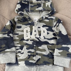 取引中//GAP パーカー＆ベスト　の画像