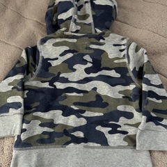 取引中//GAP パーカー＆ベスト　の画像