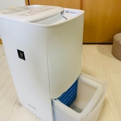 値下げ❗️★シャープ加湿器★2022年製の画像