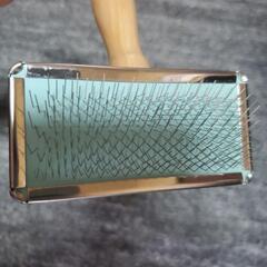 美品❗小型犬用❔毛取りペット用ブラシの画像