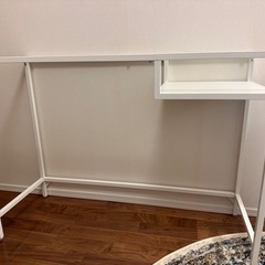 IKEA ガラス天板テーブル〈ホワイト〉