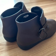 値下げしました！冬用ブーツ新品未使用の画像